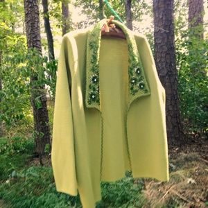 True Vintage UK 50s / 60s Beaded, fine Wool